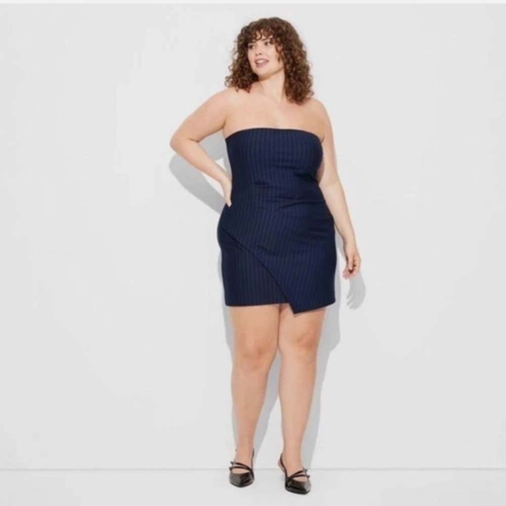 NWT Wild Fable Navy Pinstripe Strapless MiniDress